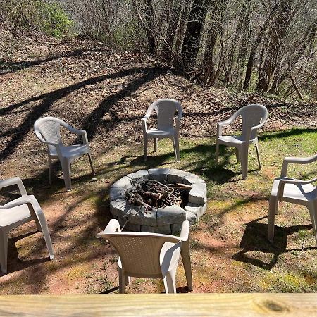 Serenity Views Comfort - Close To City & Parkway! Weaverville Luaran gambar