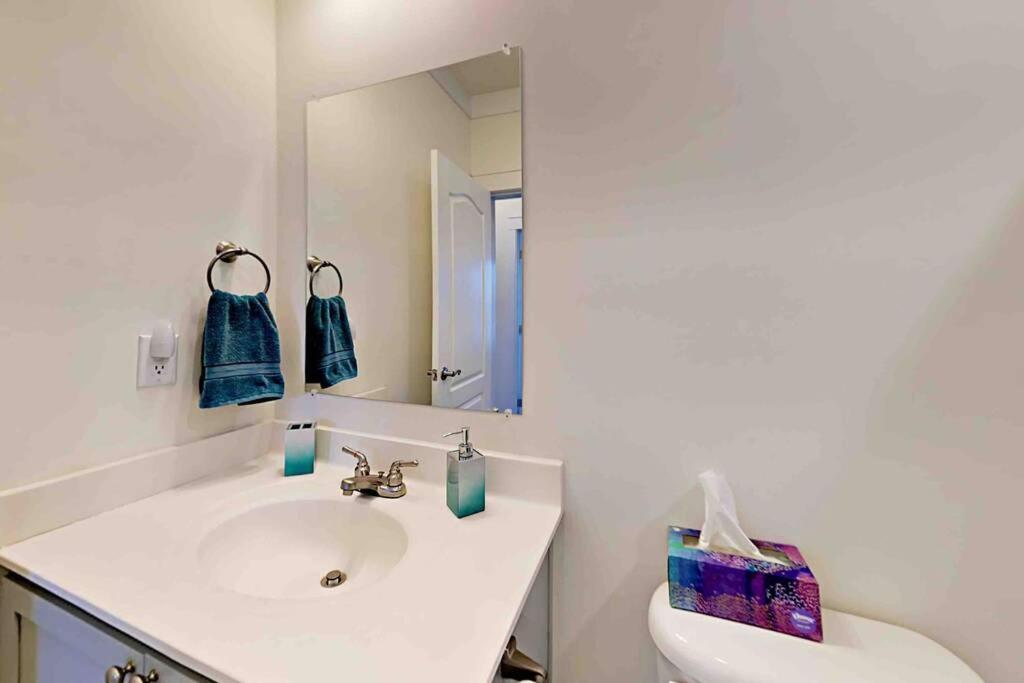 Serenity Views Comfort - Close To City & Parkway! Weaverville Luaran gambar
