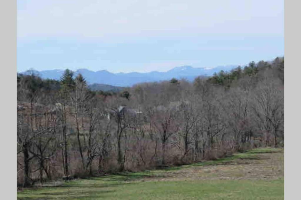 Serenity Views Comfort - Close To City & Parkway! Weaverville Luaran gambar
