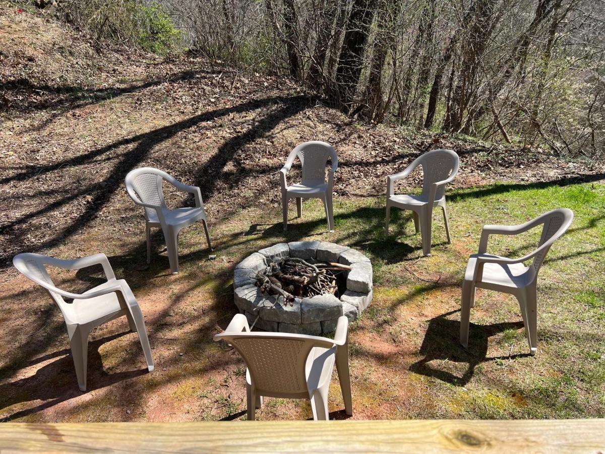 Serenity Views Comfort - Close To City & Parkway! Weaverville Luaran gambar
